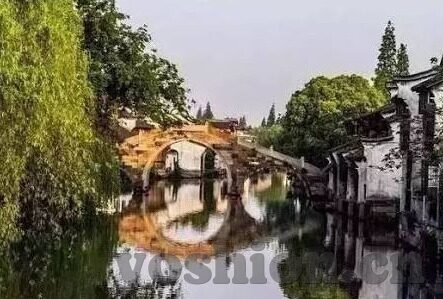 久久精品熟女亚洲av麻豆软件-的软件和服务存在严重的道德、法律和社会问题，本文的讨论将在保护网络清洁、倡导良好社会风尚的框架下进行